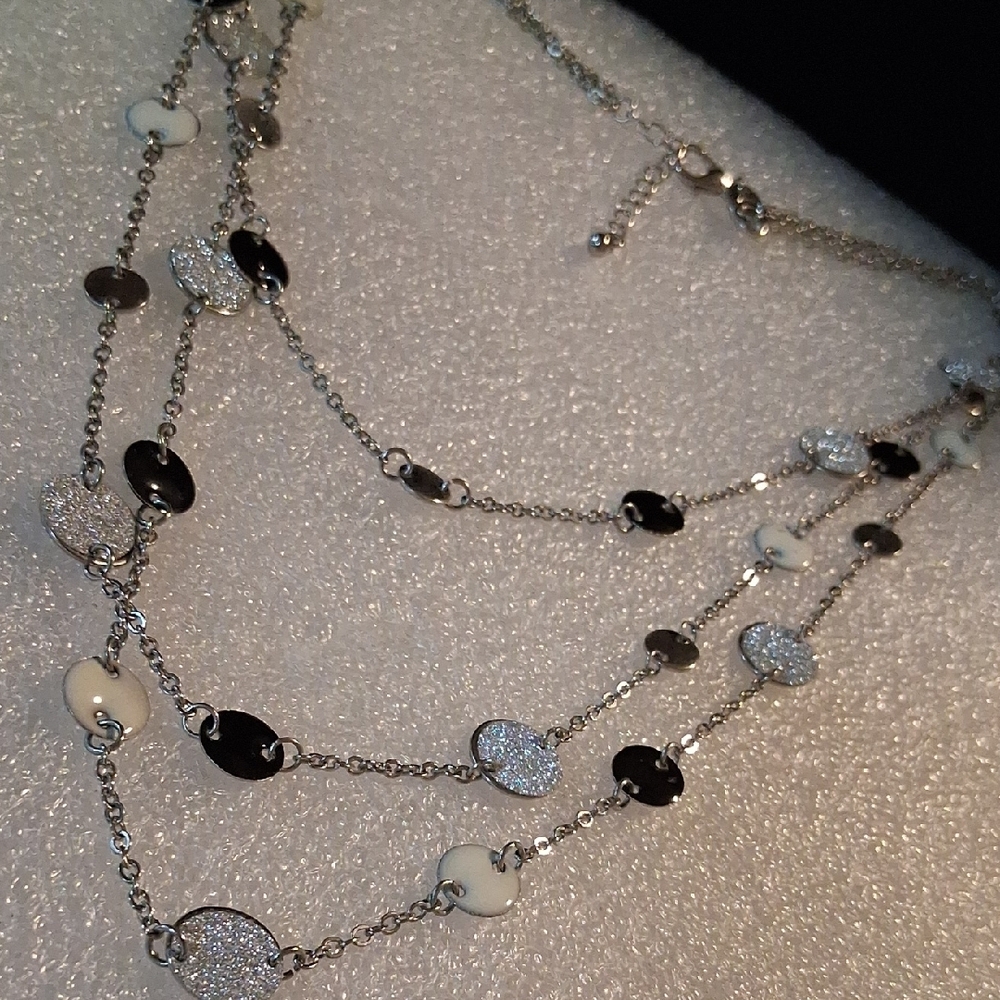Elegant Silver and Black Necklace